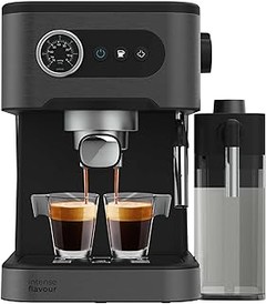 Opciones efectivas a las cafeteras de cápsulas con espumador